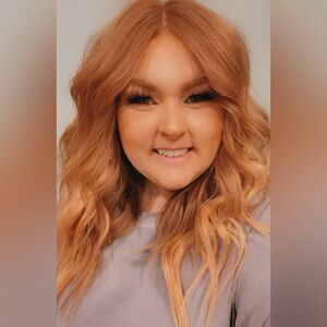 Meet your Posher, Lyndsay